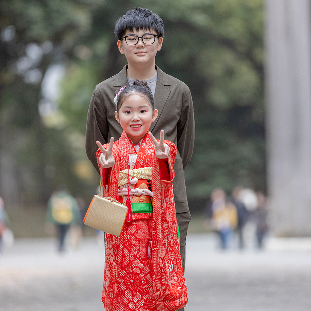 T7-008A 七歳祝着 赤総絞り - 円居の着物レンタル－東京・日本橋